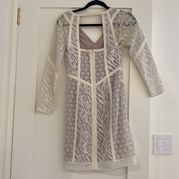 Karen Millen White Lace Mini Dress Long Sleeve! Bridal shower rehearsal dinner - Picture 4 of 6
